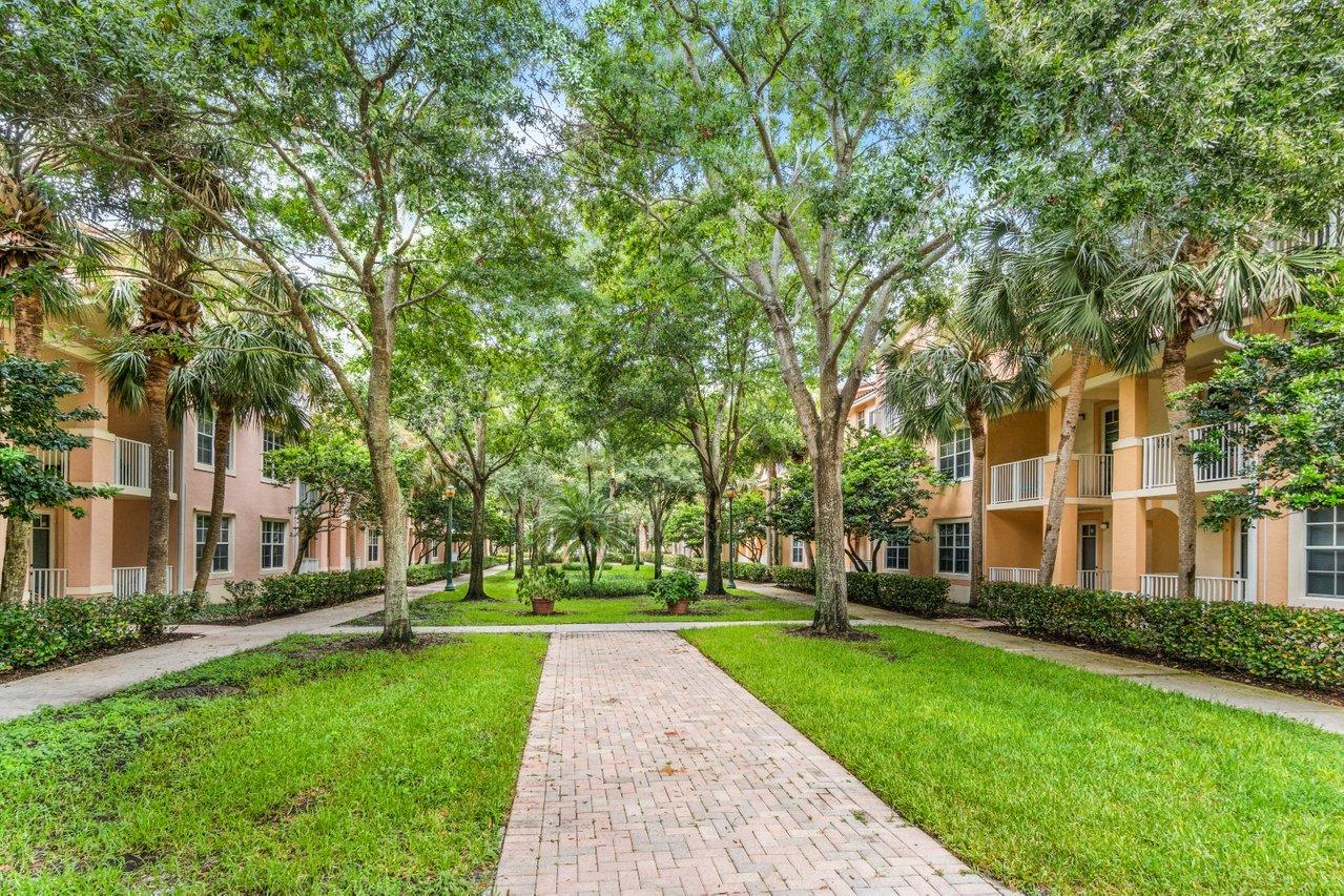 4784 Central Boulevard, Unit 21 Jupiter, FL 33458 - Photo 20 of 24 026-4734SCentralBlvd-Jupiter-FL-SMALL