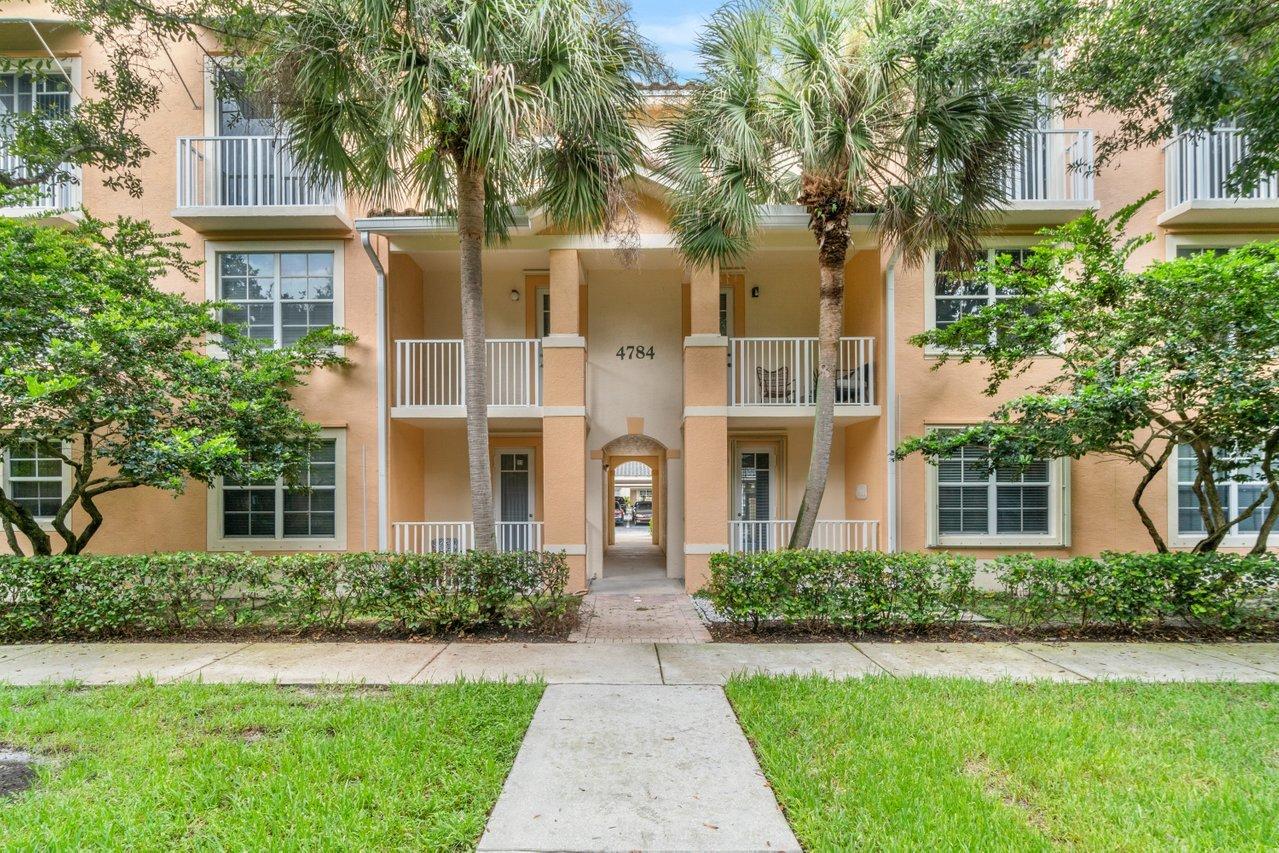 4784 Central Boulevard, Unit 21 Jupiter, FL 33458 - Photo 2 of 24 025-4734SCentralBlvd-Jupiter-FL-SMALL