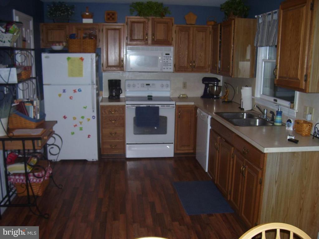 558 Mt Gretna Road Elizabethtown, PA 17022 - Photo 3 of 9 Gallery Image 3