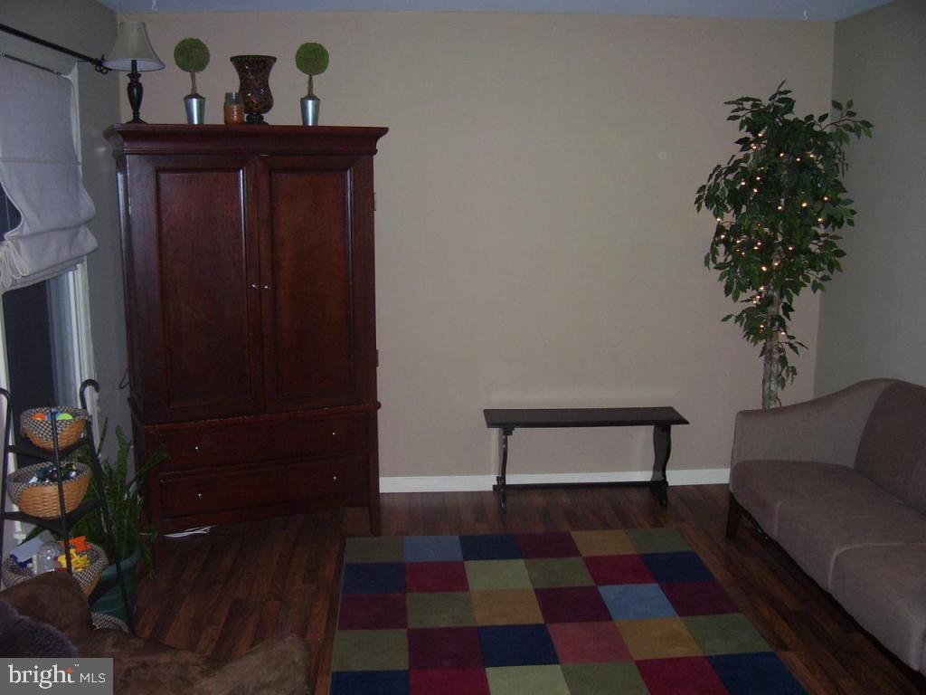 558 Mt Gretna Road Elizabethtown, PA 17022 - Photo 8 of 9 Gallery Image 8