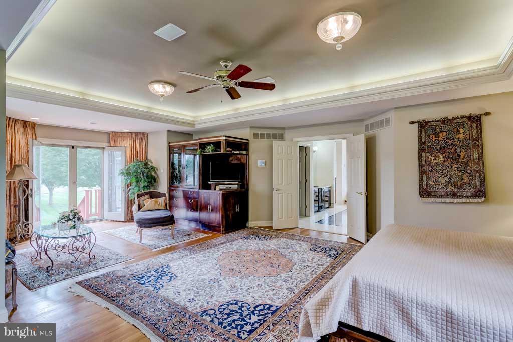 3825 Butler Road Glyndon, MD 21136 - Photo 13 of 30 1st Floor Master Bedroom