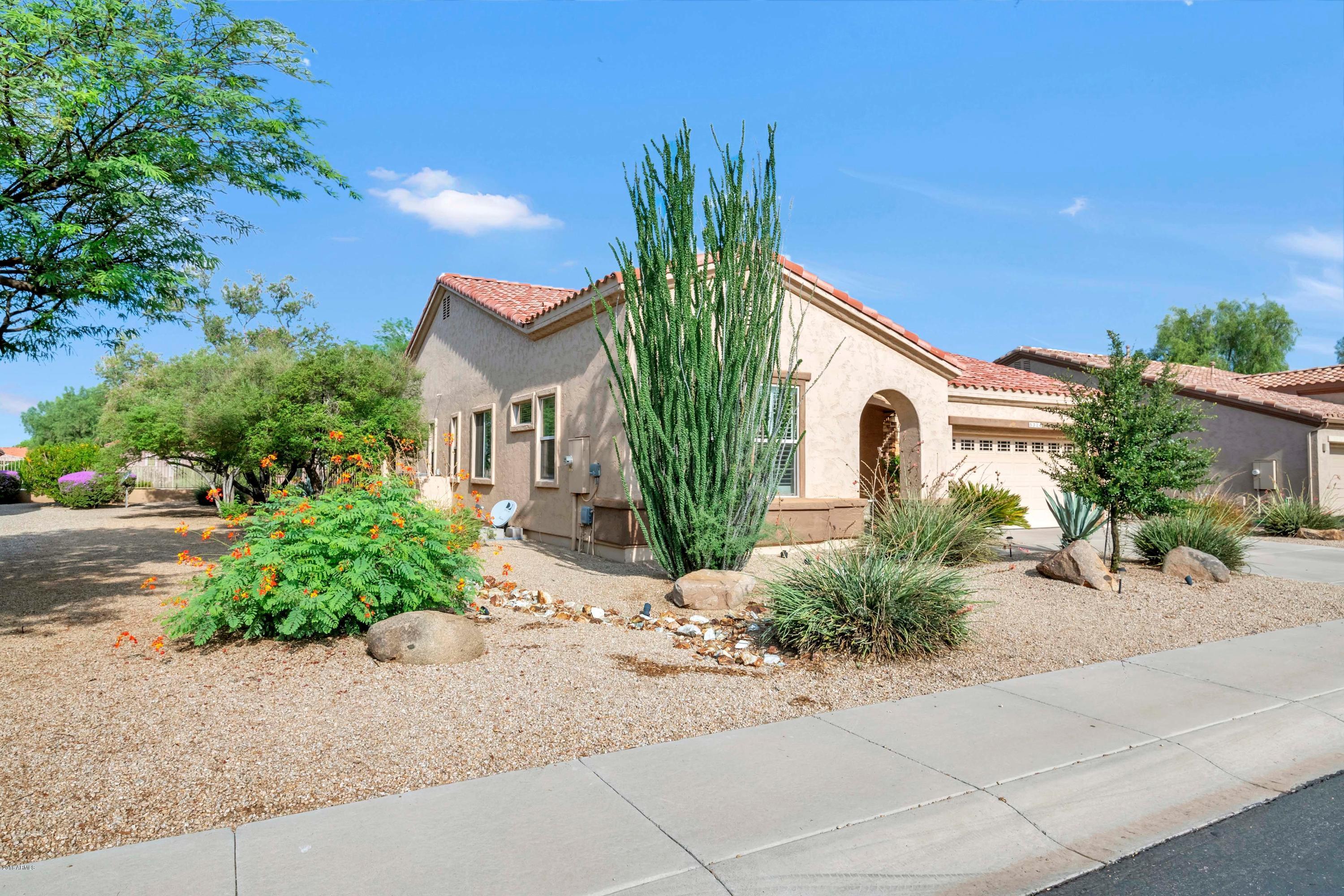 5324 South Ranger Trail Gilbert, AZ 85298 - Photo 3 of 46 5324 S Ra-003-20-DLB 3486-MLS_Size