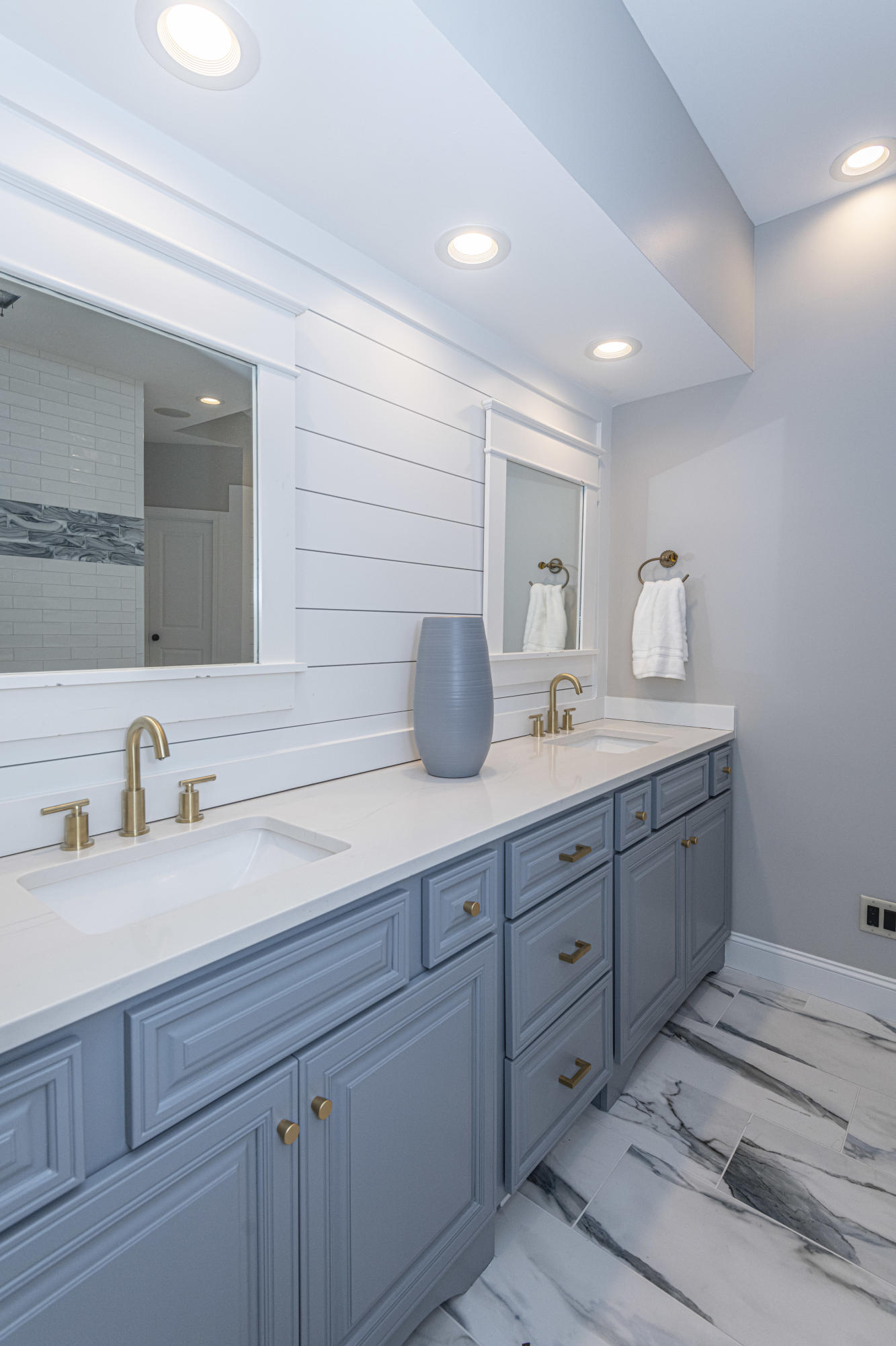 1368 Old Brickyard Road Mount Pleasant, SC 29466 - Photo 25 of 62 Dual Sinks