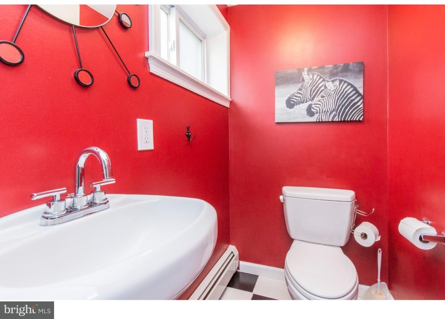 744 Parker Lane Springfield, PA 19064 - Photo 11 of 25 Gallery Image 11