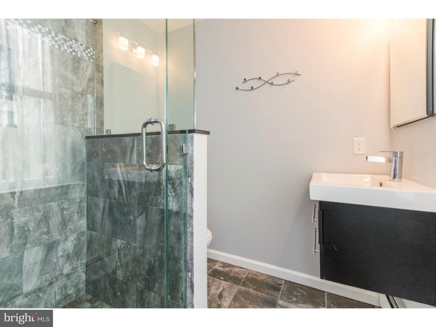 744 Parker Lane Springfield, PA 19064 - Photo 15 of 25 Gallery Image 15