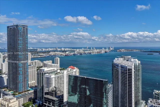 $3,900,000 | 1300 South Miami Avenue, Unit UPH4, Miami, FL 33130