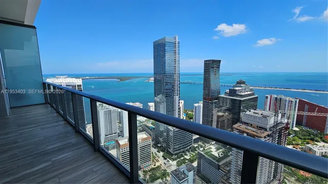 $3,900,000 | 1300 South Miami Avenue, Unit UPH4, Miami, FL 33130