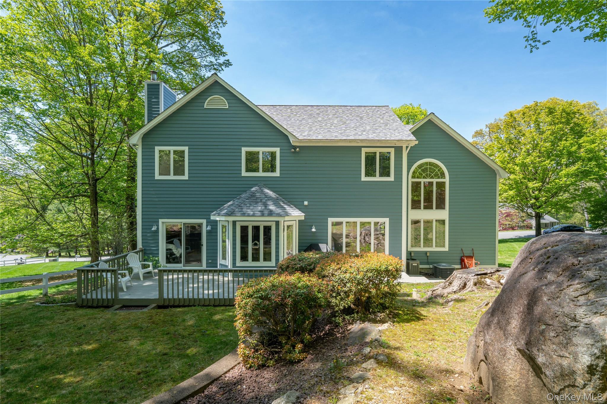 1 Ridge Court Carmel, NY 10512 - Photo 2 of 24