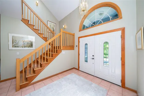 $699,000 | 1 Ridge Court, Carmel, NY 10512