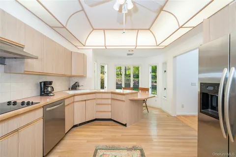 $699,000 | 1 Ridge Court, Carmel, NY 10512