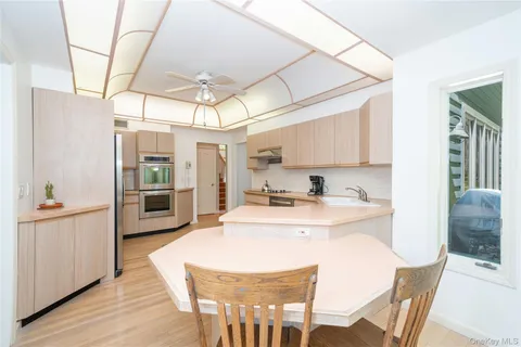 $699,000 | 1 Ridge Court, Carmel, NY 10512