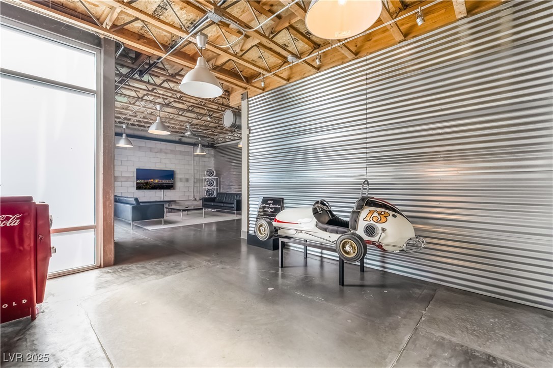 4040 East Post Road, Unit F4 Las Vegas, NV 89120 - Photo 2 of 22