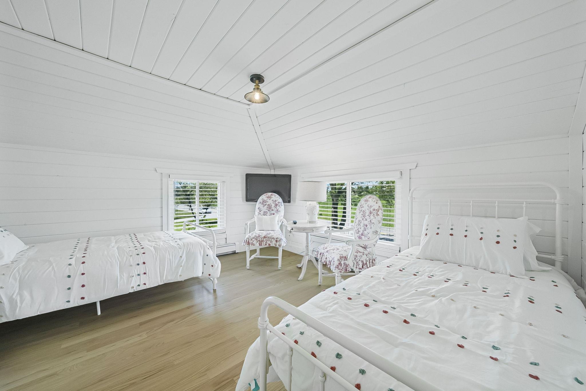 6801 Secor Road Traverse City, MI 49685 - Photo 57 of 99
