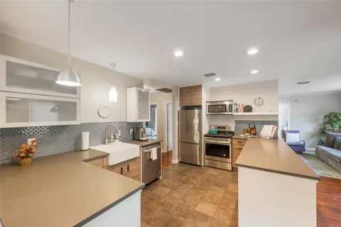 $1,605,000 | 1404 Justin Lane, Austin, TX 78757