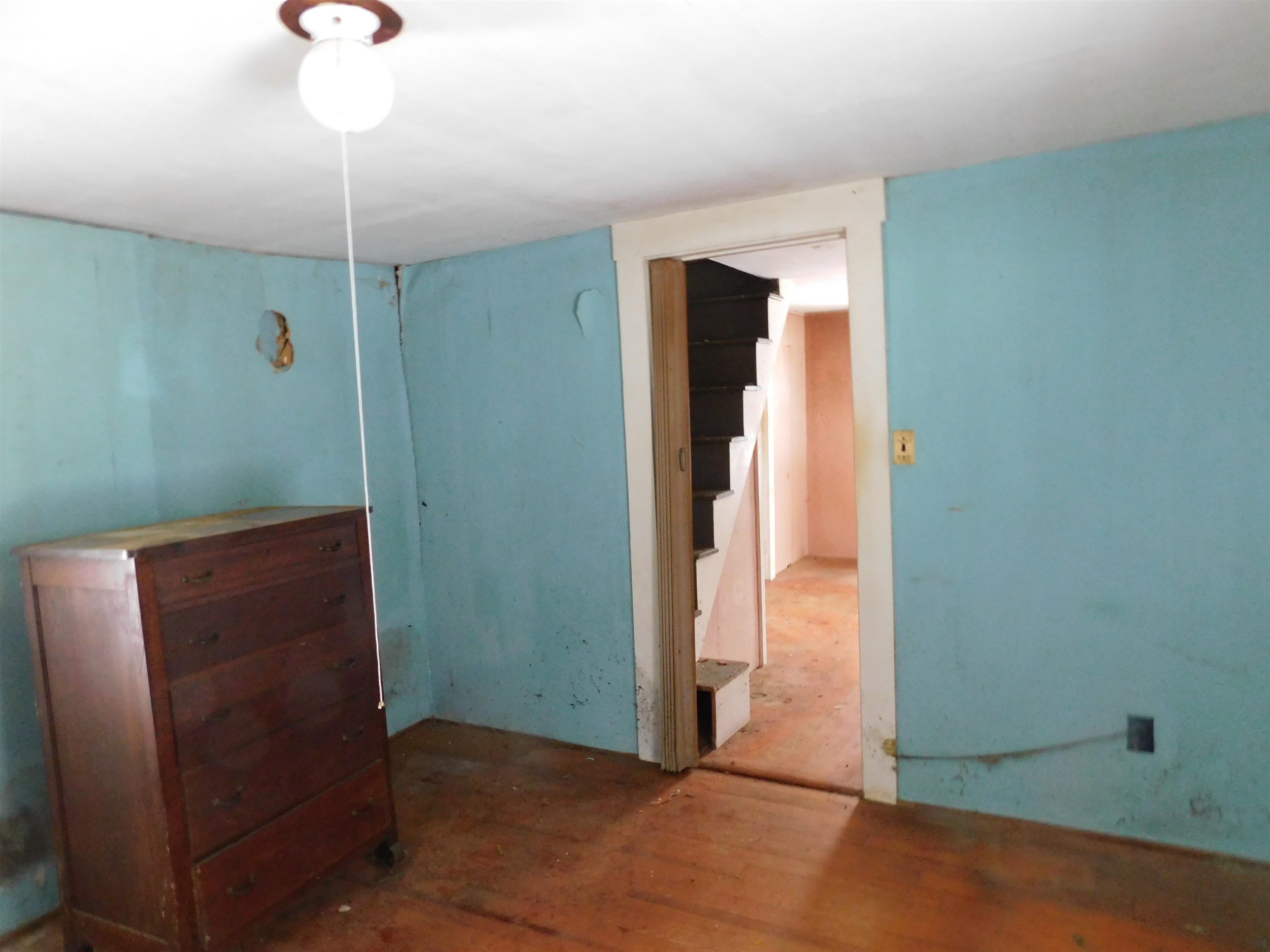 64 County Road Springfield, VT 05150 - Photo 7 of 13