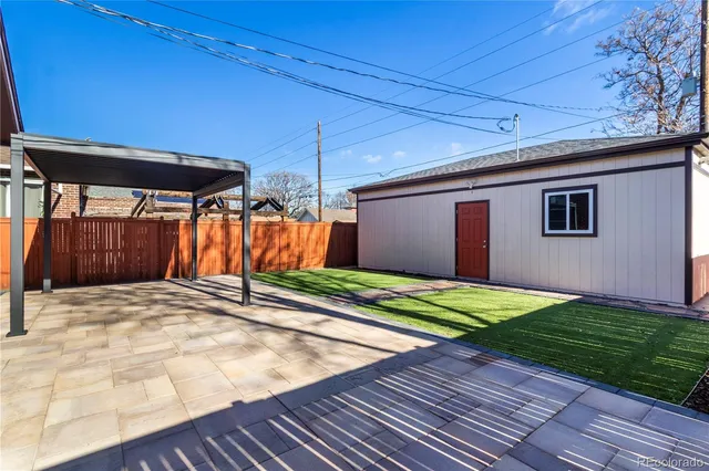 $695,000 | 3200 Vine Street, Denver, CO 80205