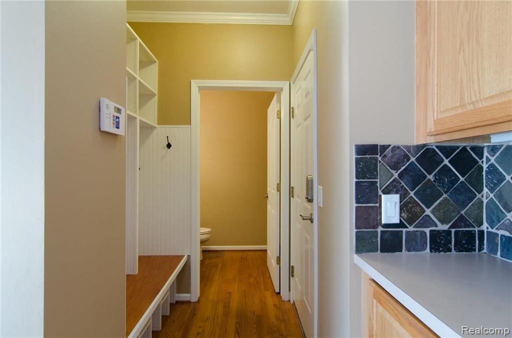 620 Bliss Drive Rochester Hills, MI 48307 - Photo 14 of 38