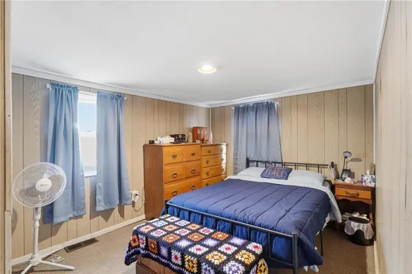 $90,000 | 328 West Walnut Avenue, Osawatomie, KS 66064