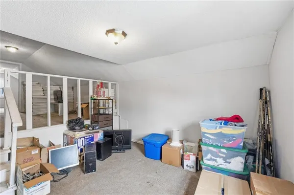 $90,000 | 328 West Walnut Avenue, Osawatomie, KS 66064