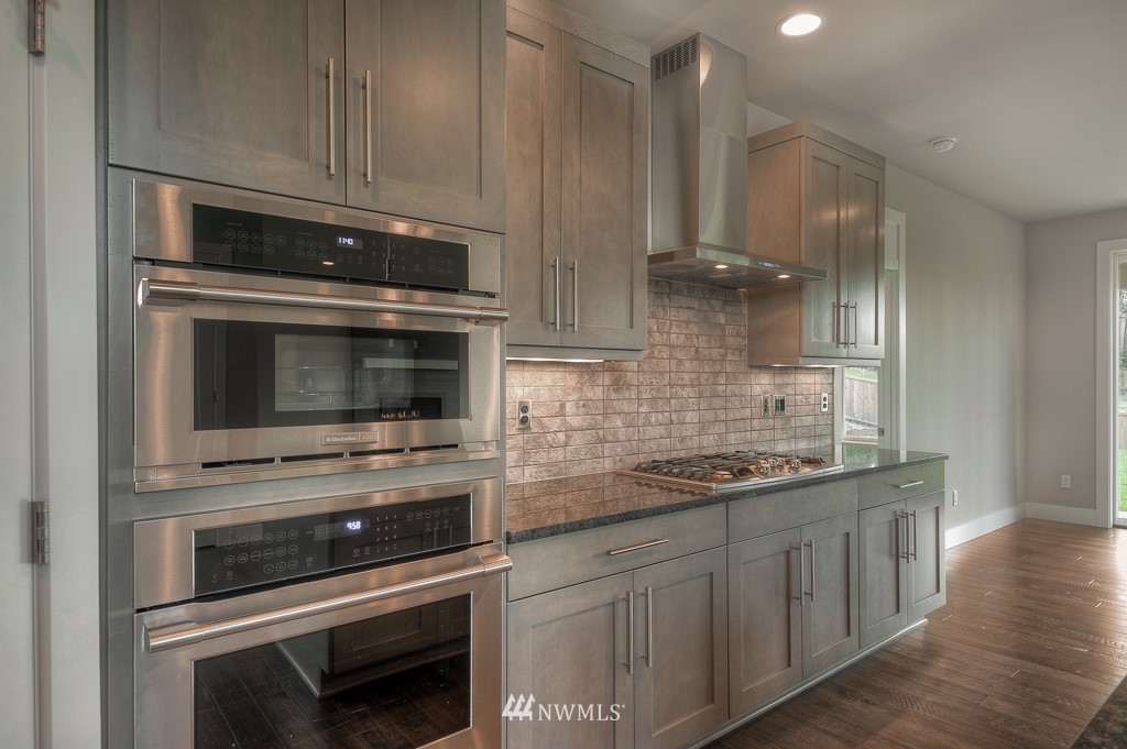 13 236th Place Southeast, Unit 13 Bothell, WA 98021 - Photo 14 of 25