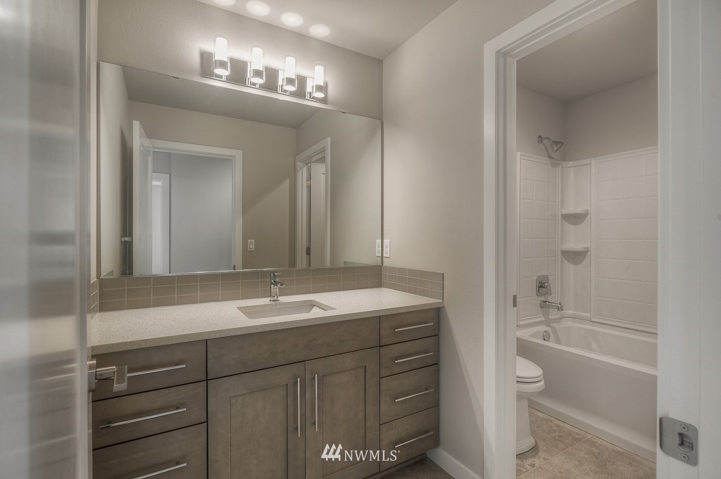13 236th Place Southeast, Unit 13 Bothell, WA 98021 - Photo 21 of 25