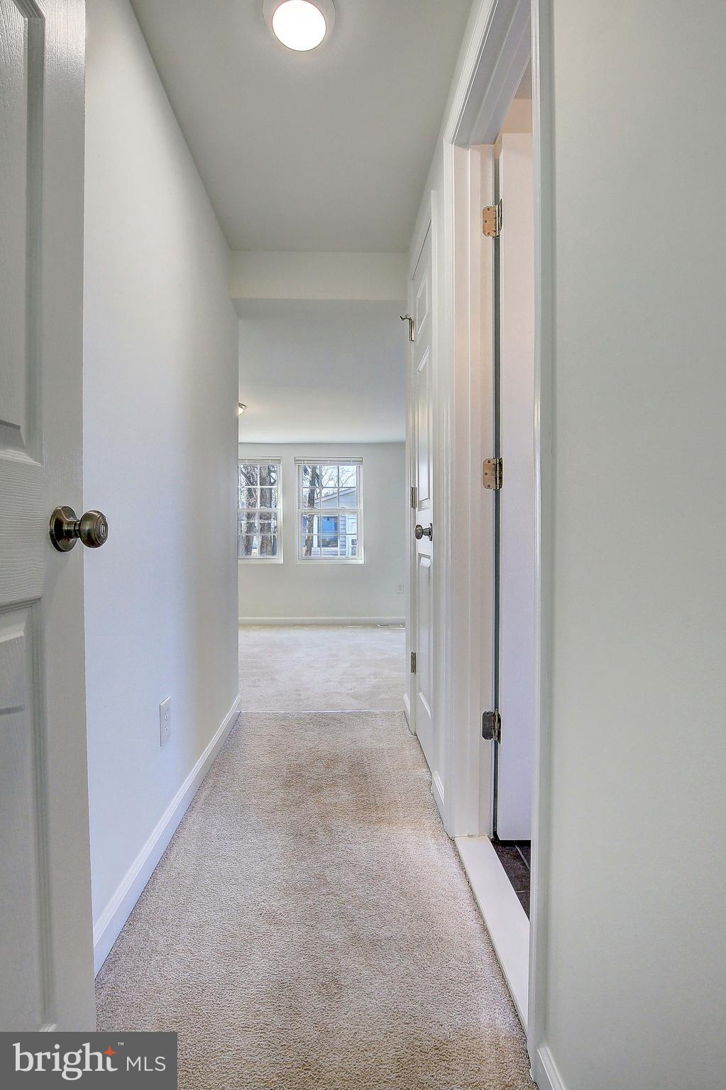 1511 Lincoln Road Shady Side, MD 20764 - Photo 22 of 42 Hallway