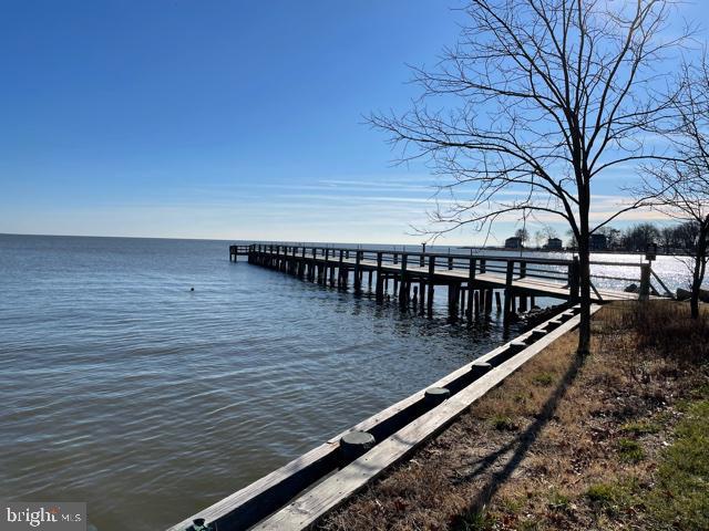 1511 Lincoln Road Shady Side, MD 20764 - Photo 37 of 42 Community Pier