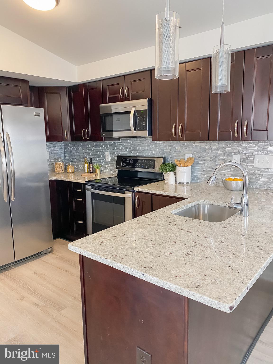 1511 Lincoln Road Shady Side, MD 20764 - Photo 6 of 42 Gallery Image 6