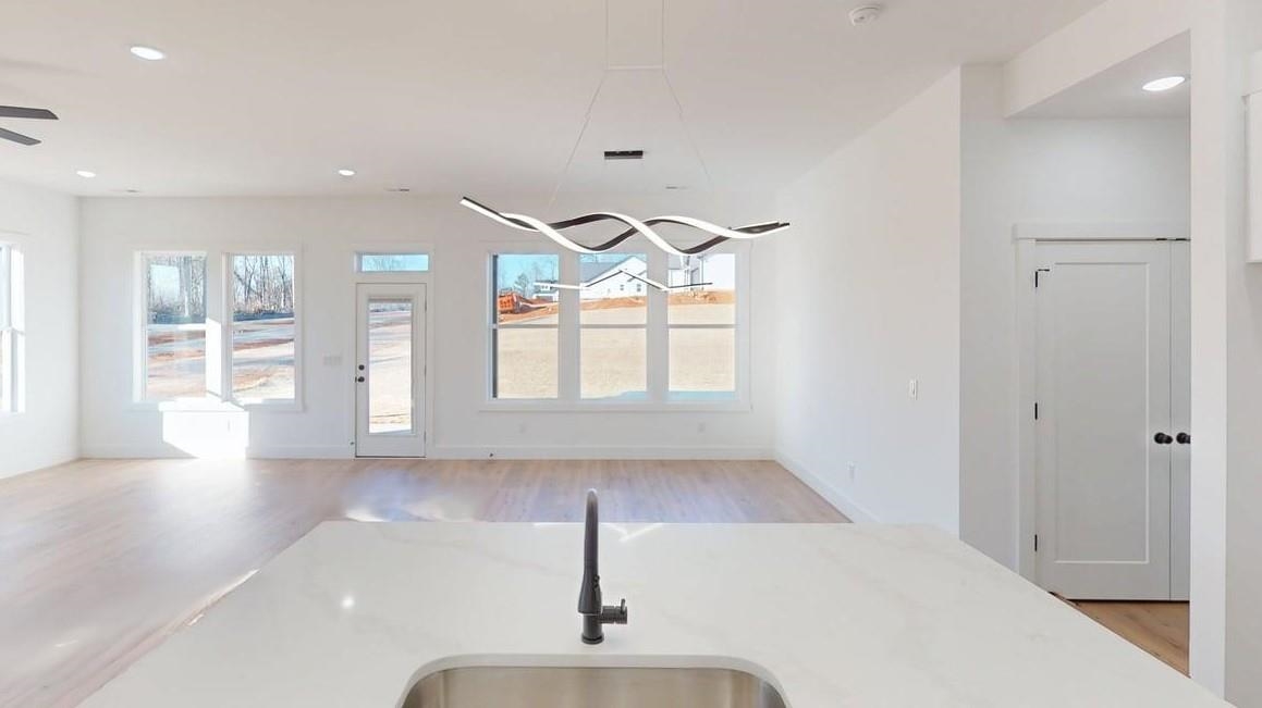 265 State Rd S-42-742 Wellford, SC 29385 - Photo 7 of 41 Gallery Image 7