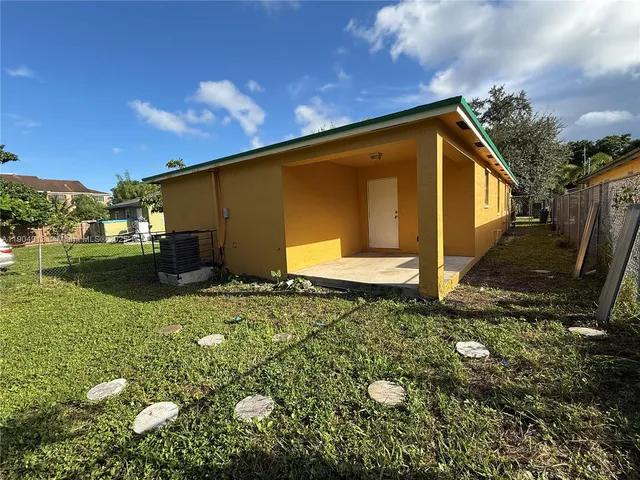 $3,900 | 1325 Northwest 75th Terrace, Miami, FL 33147