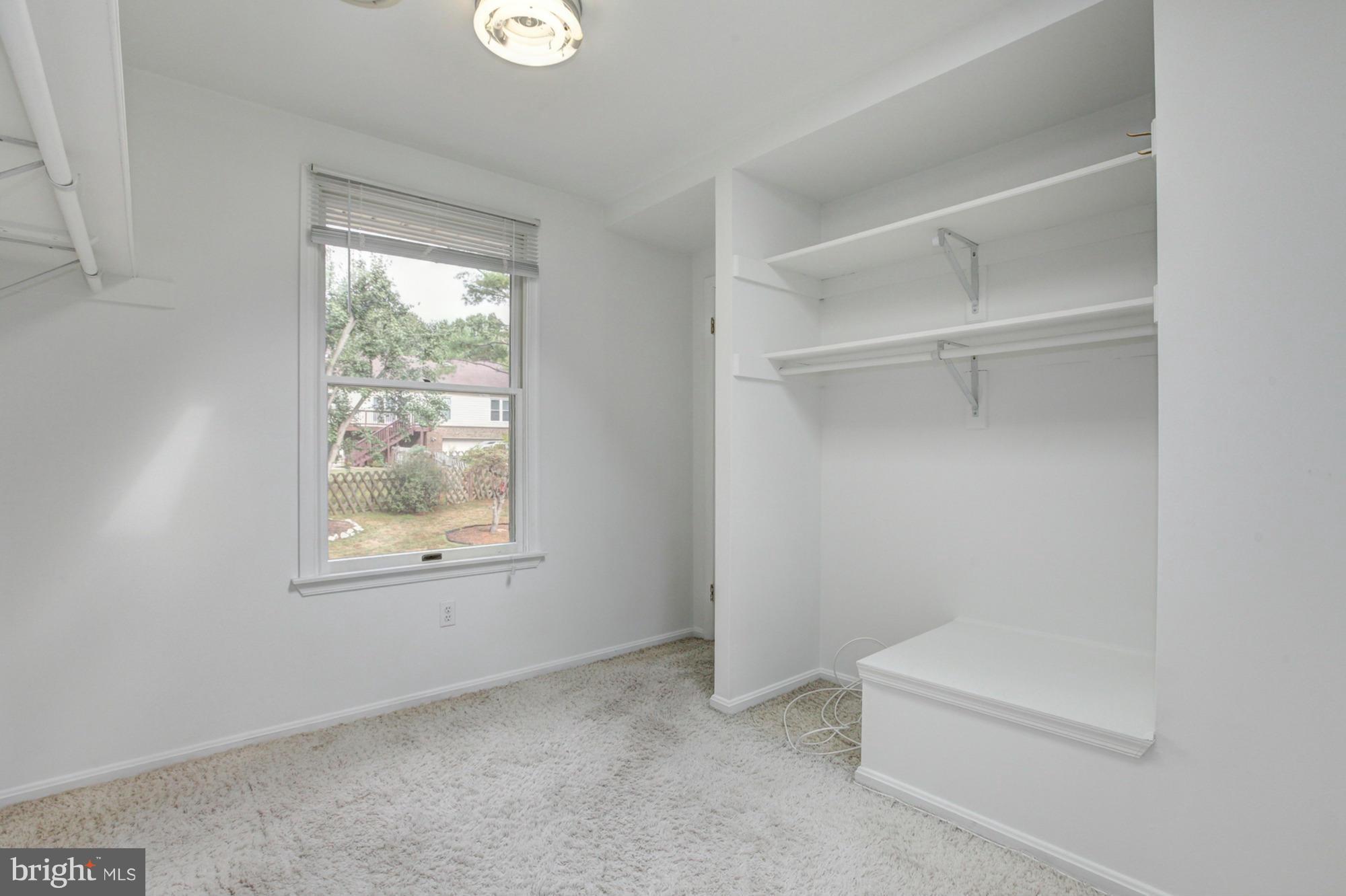 15204 Middlegate Road Silver Spring, MD 20905 - Photo 25 of 30 MBR Walk-in Closet