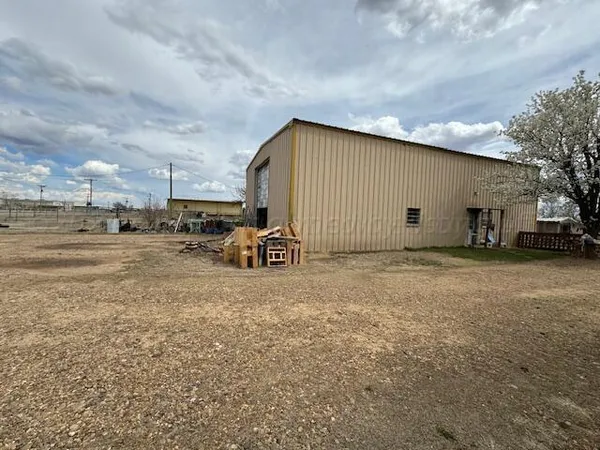 $180,000 | 2645 West Kentucky Avenue, Pampa, TX 79065