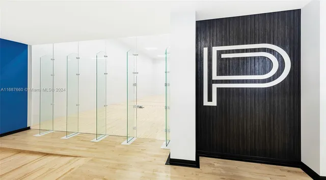 $8,900,000 | 851 Northeast 1st Avenue, Unit PH5700, Miami, FL 33132