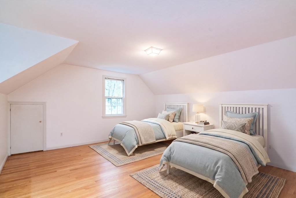100 Hilltop Road Longmeadow, MA 01106 - Photo 34 of 42