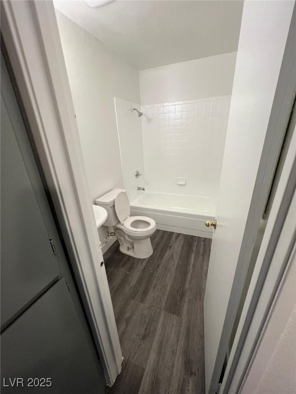 3125 North Pecos Road, Unit 204 North Las Vegas, NV 89030 - Photo 3 of 7