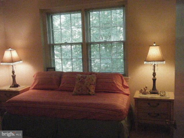 2277 Double Eagle Court Reston, VA 20191 - Photo 18 of 26 Bedroom