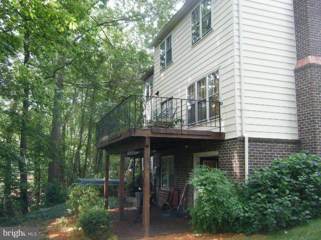 2277 Double Eagle Court Reston, VA 20191 - Photo 23 of 26 Deck with french doors