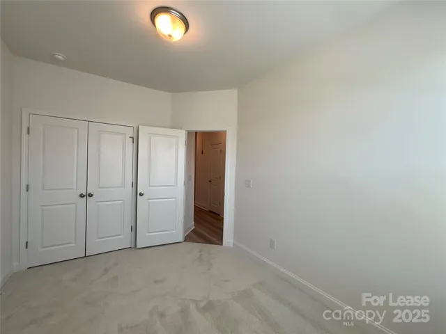 $2,500 | 15340 Ballancroft Parkway, Charlotte, NC 28277