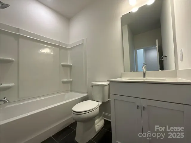 $2,500 | 15340 Ballancroft Parkway, Charlotte, NC 28277