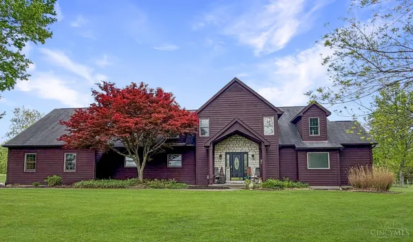 $1,000,000 | 1613 West Concord Road, Amelia, OH 45102
