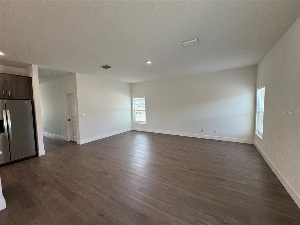 1285 Hastings Road Southwest Palm Bay, FL 32908 - Photo 2 of 25