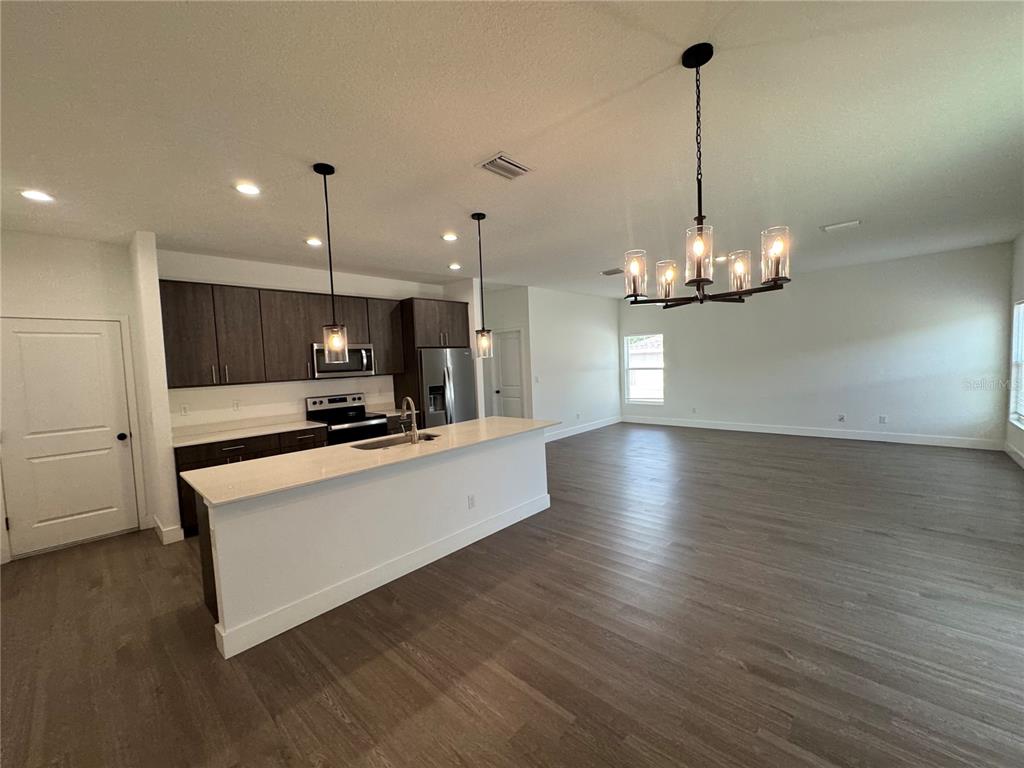 1285 Hastings Road Southwest Palm Bay, FL 32908 - Photo 4 of 25