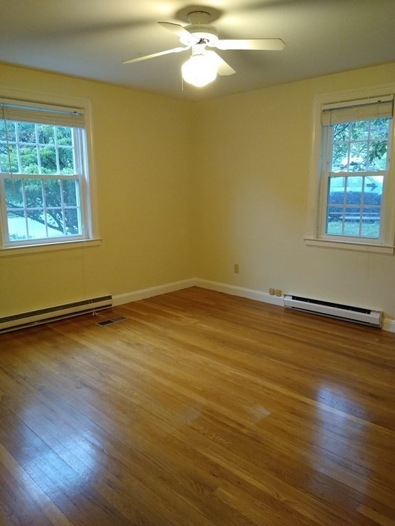 12 Conger Road Worcester, MA 01602 - Photo 19 of 42 Gallery Image 19