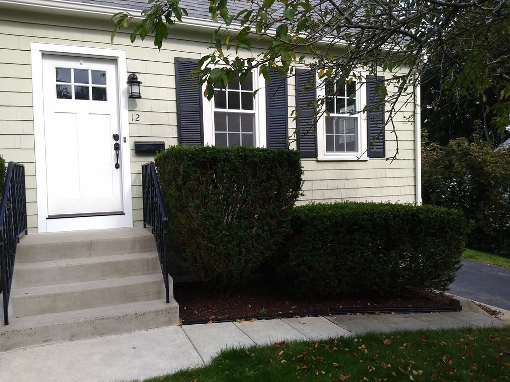 12 Conger Road Worcester, MA 01602 - Photo 2 of 42 Gallery Image 2