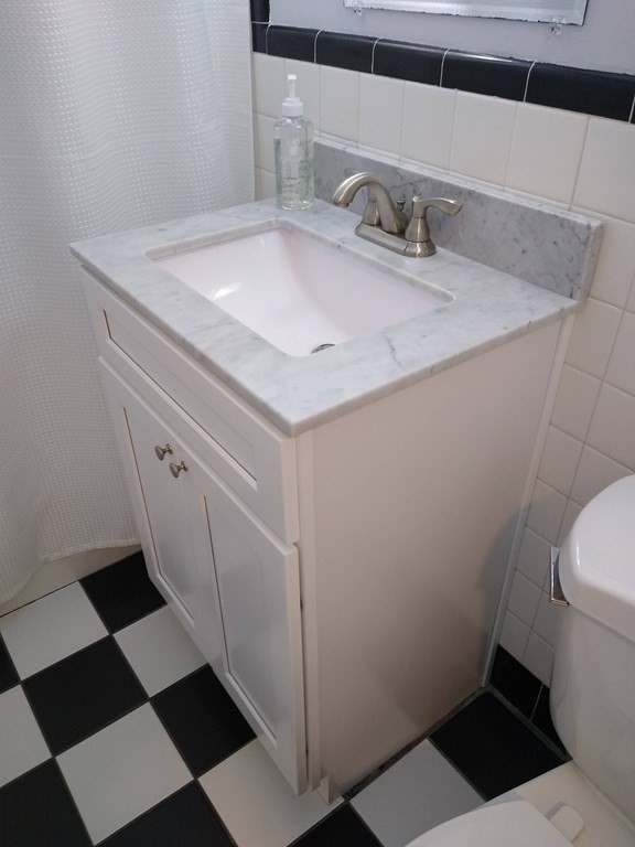 12 Conger Road Worcester, MA 01602 - Photo 23 of 42 Gallery Image 23