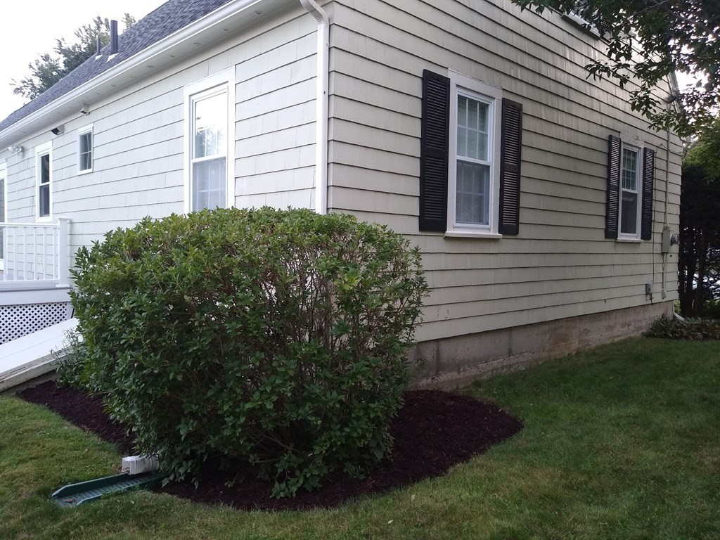 12 Conger Road Worcester, MA 01602 - Photo 3 of 42 Gallery Image 3