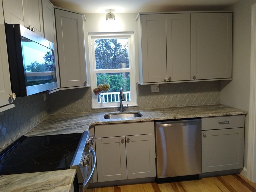 12 Conger Road Worcester, MA 01602 - Photo 9 of 42 Gallery Image 9