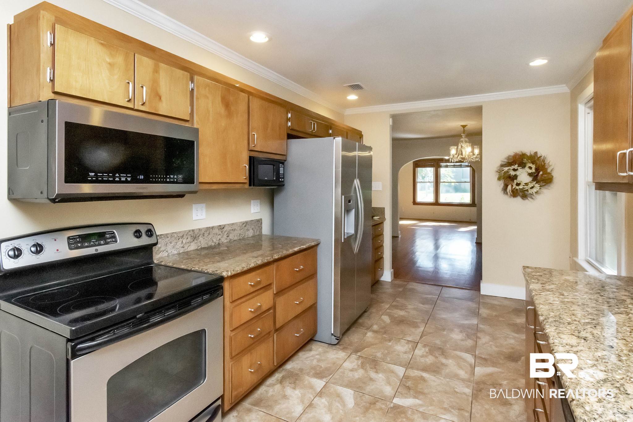 2608 Spring Hill Avenue Mobile, AL 36607 - Photo 16 of 36