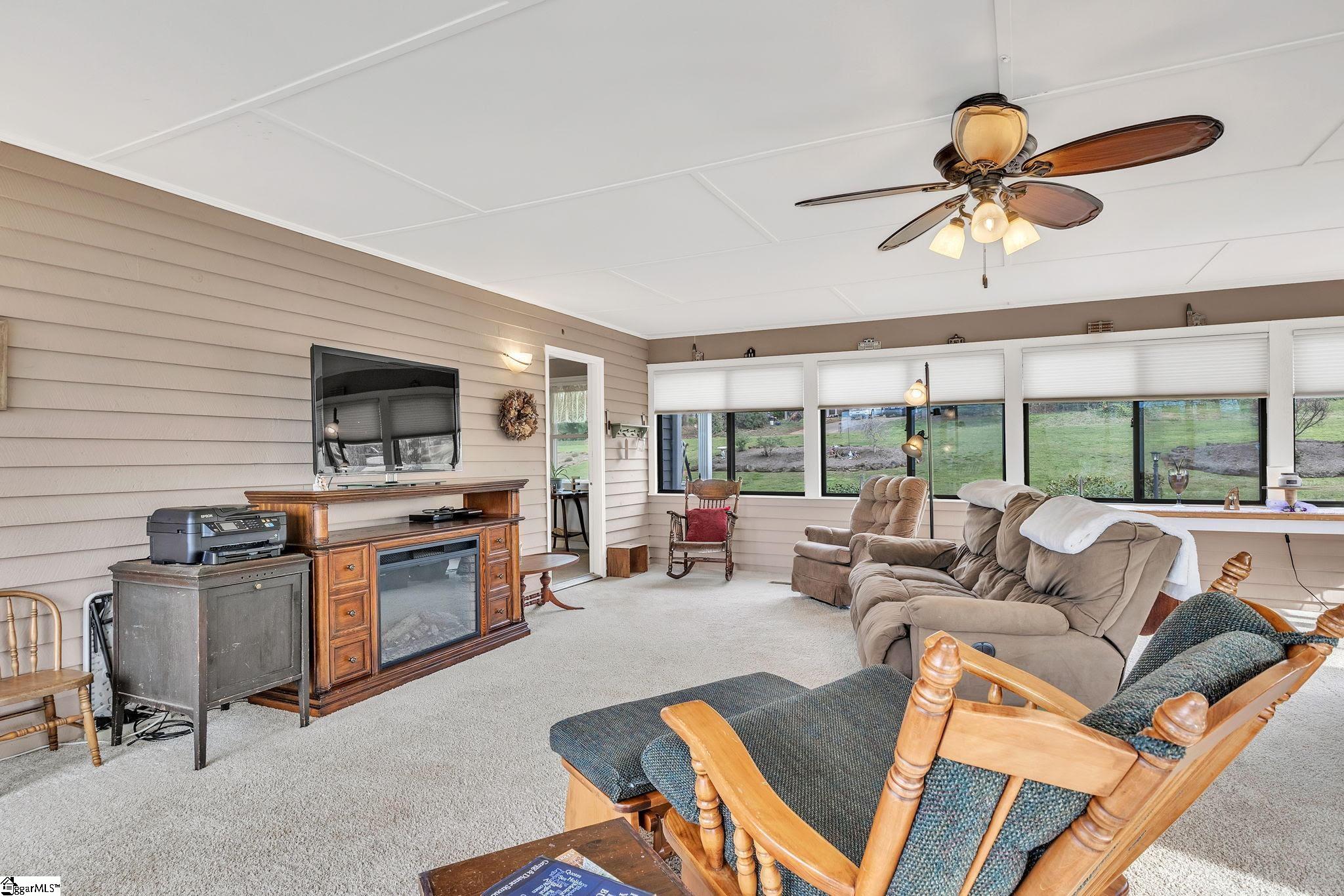 143 Chestnut Lake Drive Inman, SC 29349 - Photo 4 of 27 Overlooks the lake!