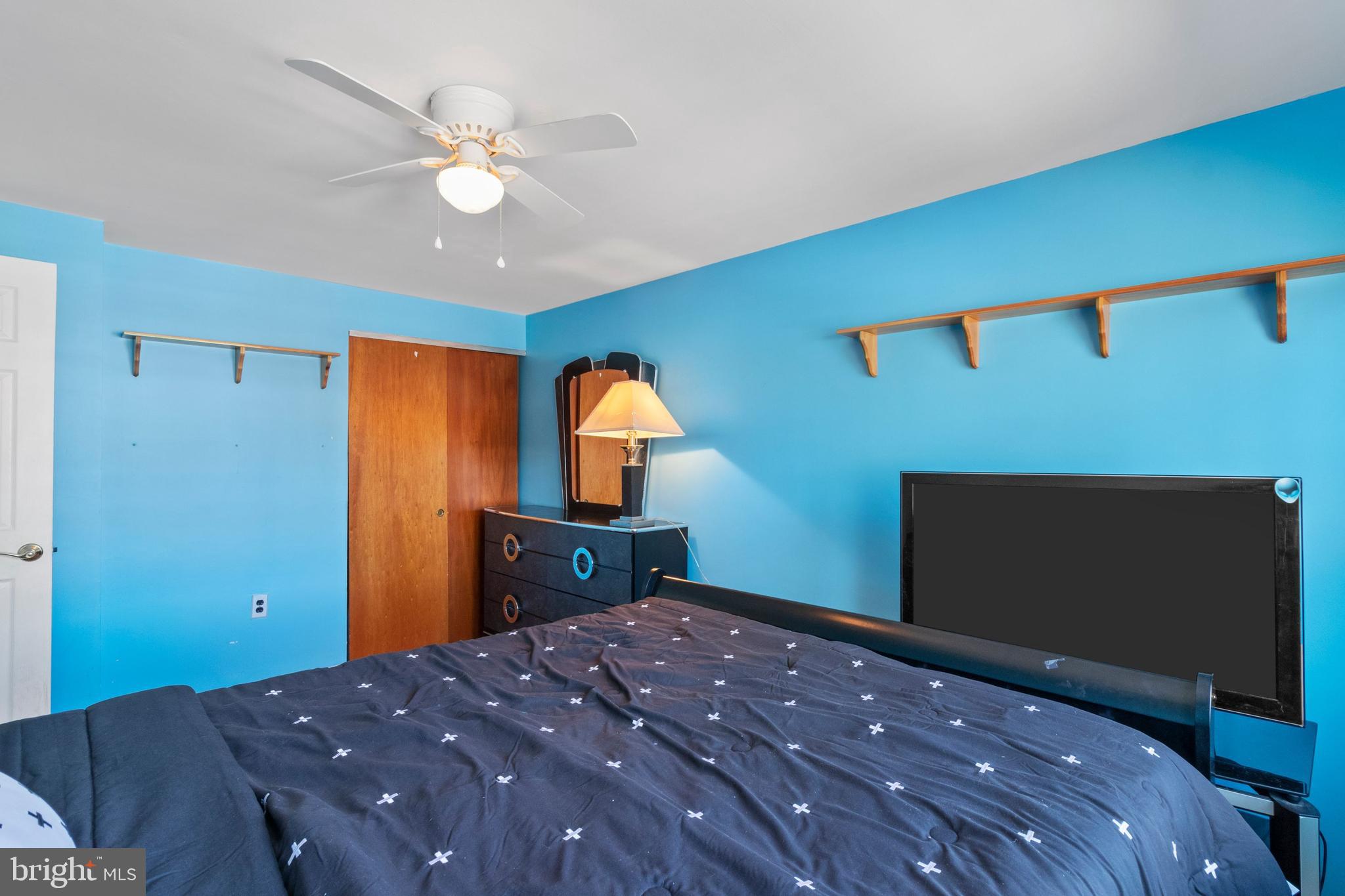 10920 Heflin Road Philadelphia, PA 19154 - Photo 18 of 27 Gallery Image 18